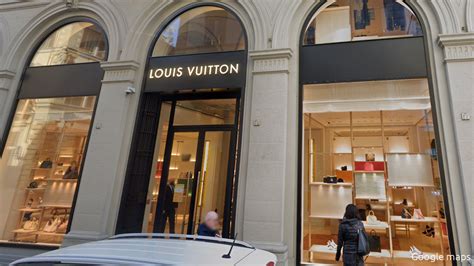 louis vuitton reclutamento personale|lvmh offerte lavoro.